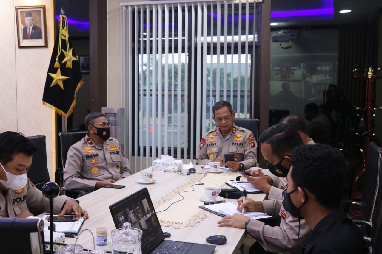 511979a3 C0d5 44df B47c Aaf56cde3ed1