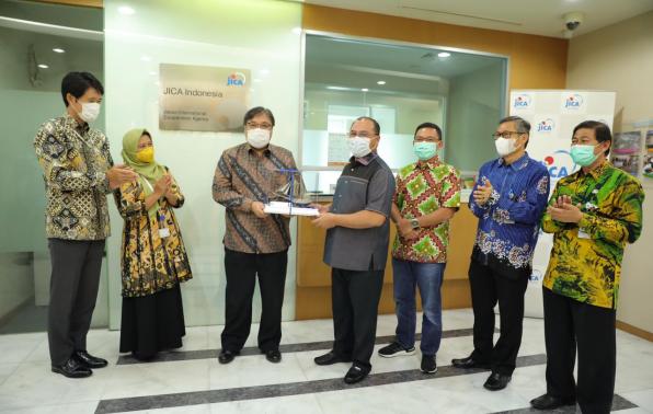 4606782f C0da 46b3 B68d 3d31739aa880