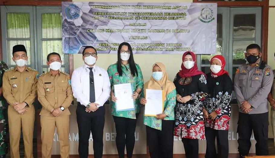 Hindari Permasalahan Hukum, Tim PKK Belinyu Teken MOU Dengan Kejaksaan Negeri Bangka