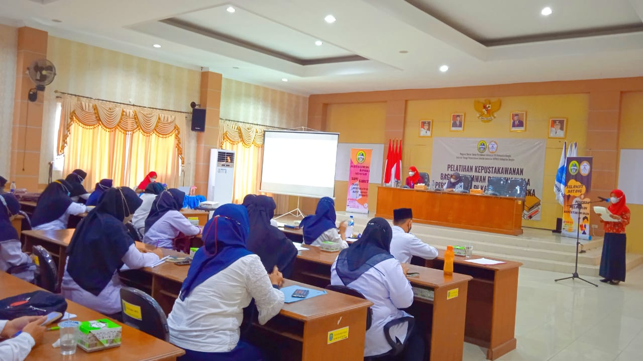 Matangkan Persiapan Akreditasi Perpustakaan, IPI Bangka Bersama Disperpusip Bangka Gelar Pelatihan Akreditasi Perpustakaan
