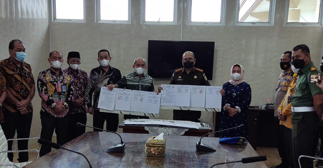 Bersama 6 Instansi Vertikal, Pemkot Pangkalpinang Tandatangani Naskah Hibah