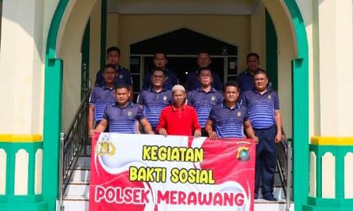Giat Bakti Sosial Religi, Polsek Merawang Bersihkan Masjid Baiturrahman Baturusa