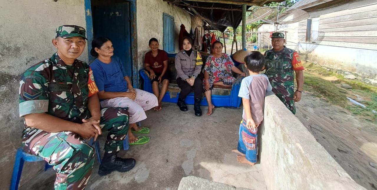 Antisipasi Gangguan Kamtibmas, Polsek Gandeng TNI Gelar Patroli Gabungan