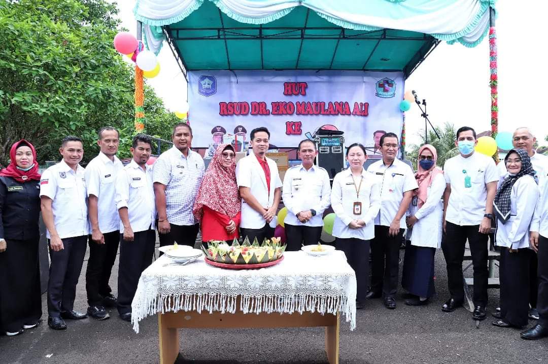 Hadiri Peringatan HUT RSUD Ir. Eko Maulana Ali ke 8, Bupati Pesan Tingkatkan Pelayanan