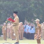 Awali Tahun 2023, Sekda Naziarto Motivasi ASN Tingkatkan Kinerja Awali Tahun 2023, Sekda Naziarto Motivasi ASN Tingkatkan Kinerja