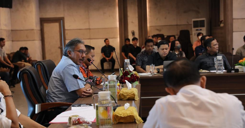 Bicarakan Tambang Timah, Pj Gubernur Ridwan Djamaluddin Ajak Duduk Bersama Semua Pihak