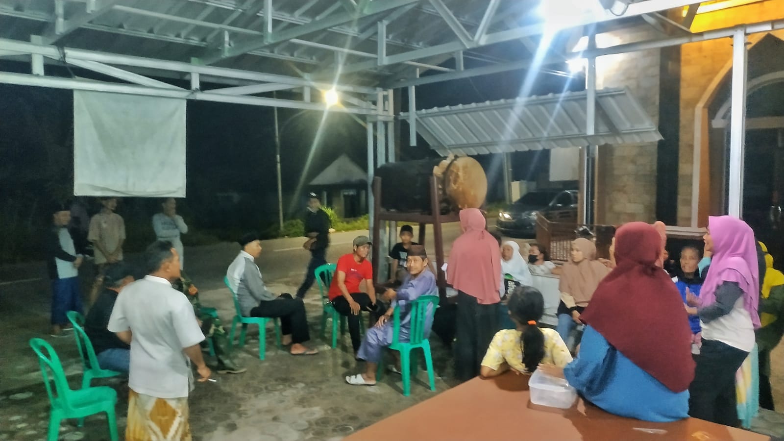 Aktivitas Tambang Timah Ancam Gedung SD, Warga Lingkungan Jalan Laut Adakan Unjuk Rasa