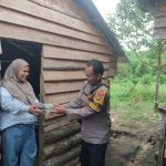 Ringankan Beban Warga di Tengah Kenaikan Harga Bahan Pokok, Polres Bangka Barat Kembali Salurkan Bantuan Sembako