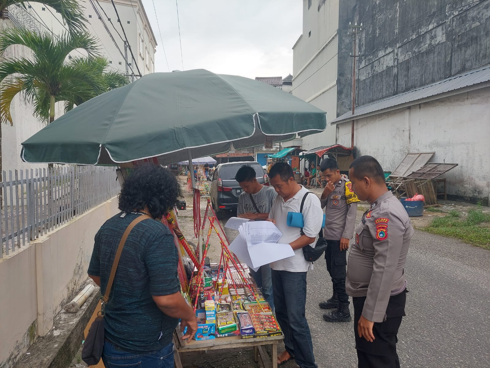 Jaga Kenyamanan Ibadah Umat Muslim, Polsek Belinyu Kembali Patroli Penjualan Petasan Ilegal