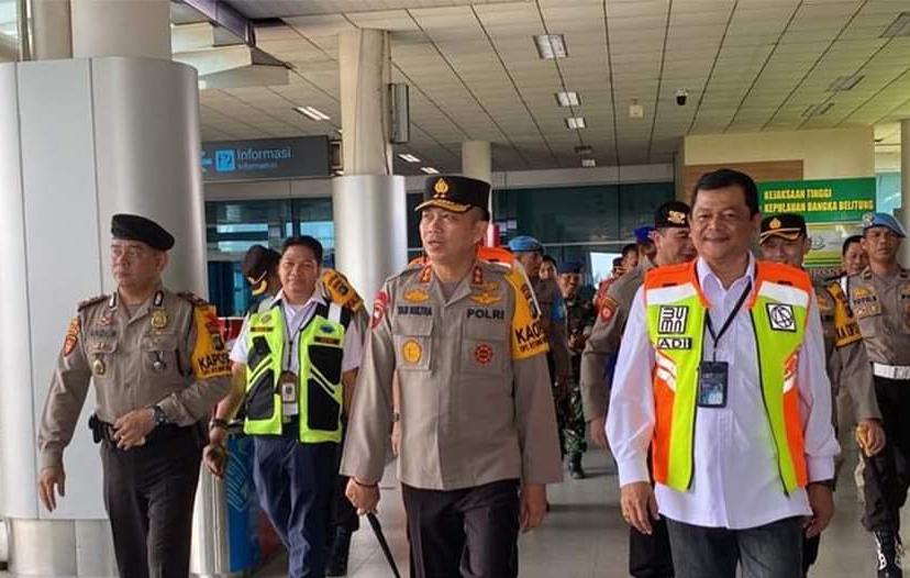 Kapolda Babel Cek Pos Pam Idul Fitri 1444 H di Bandara Depati Amir