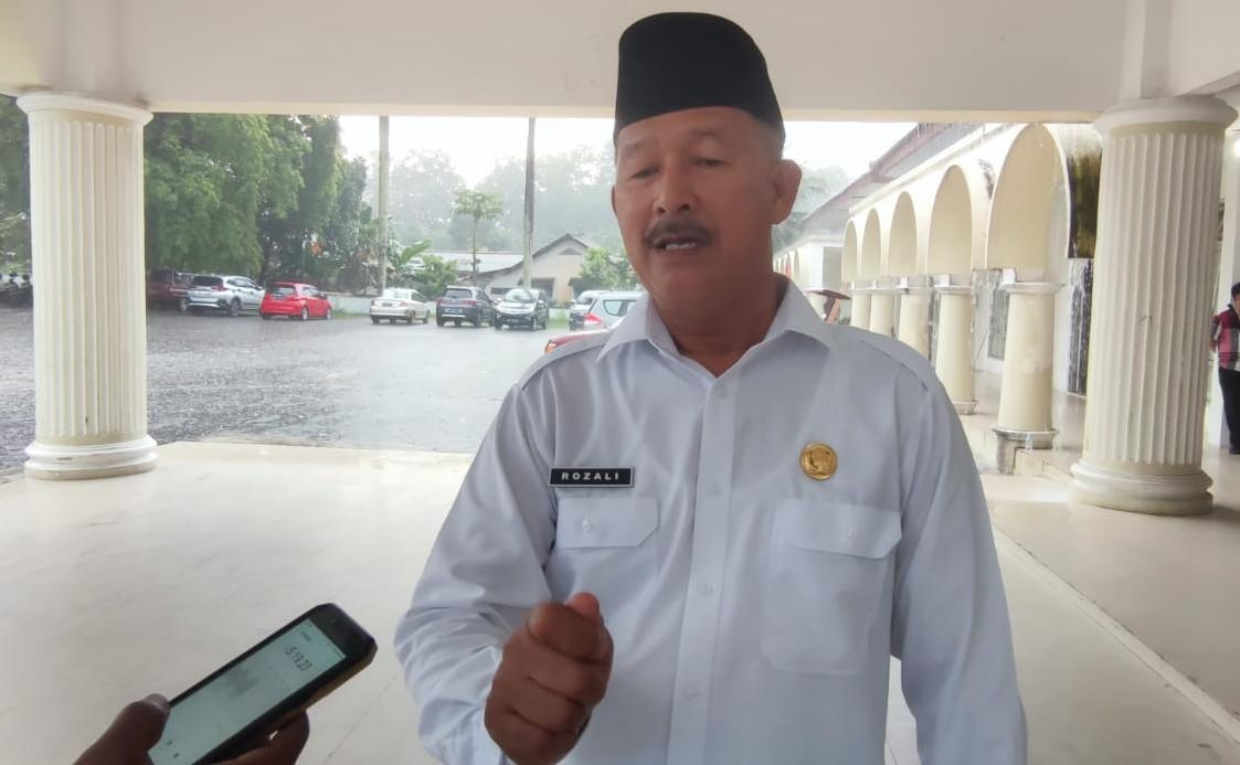 Pelantikan 4 Kepala Sekolah, Kadisdikpora Bangka, Rozali : Ini Langkah Tepat Bupati Bangka