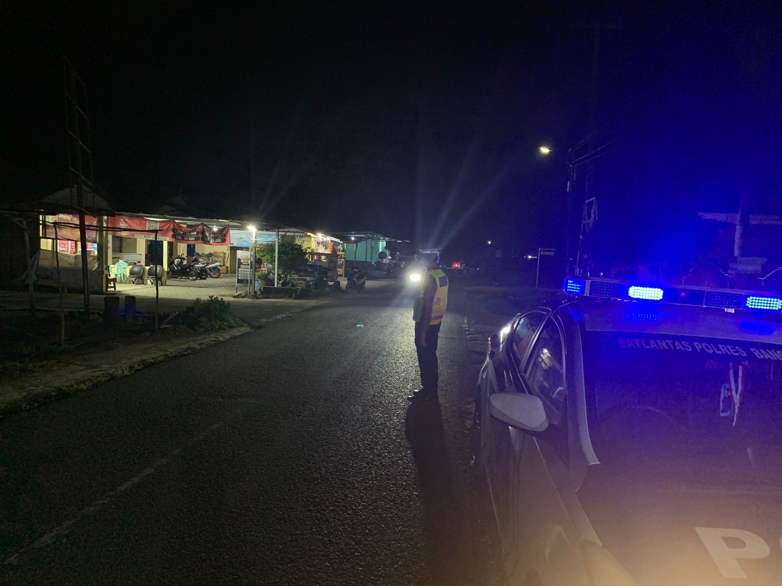 Jaga Kamtibmas dan Kamseltibcar Lantas, Sat-Lantas Polres Bangka Barat Giatkan Patroli Malam