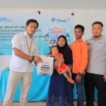 Mobil Sehat PT Timah Tbk Berikan Pelayanan Kesehatan Gratis dan Berikan Makanan Tambahan untuk Balita