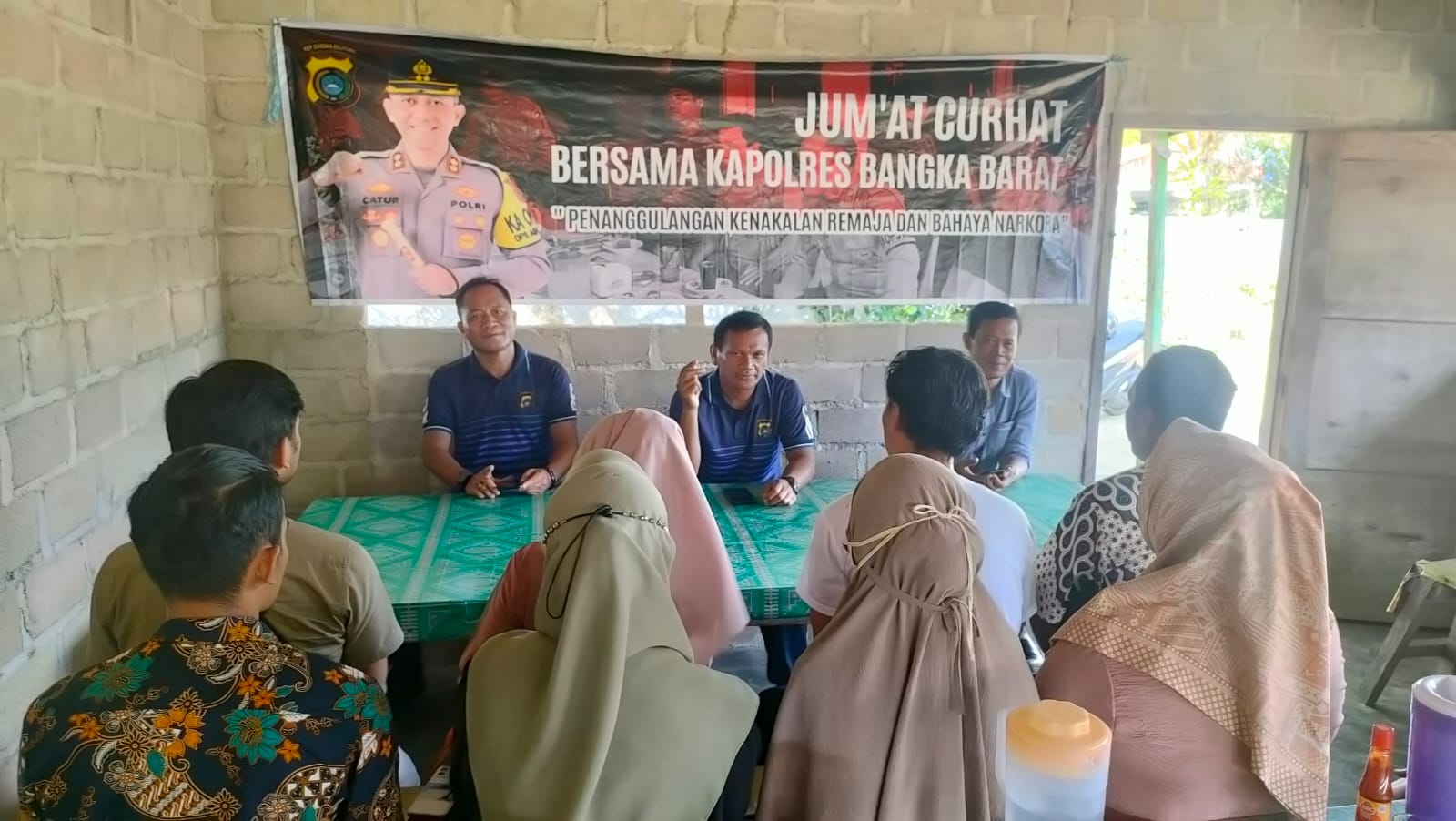 Lewat Jumat Curhat, Kasat Narkoba Polres Bangka Barat Ingatkan Warga Jangan Terlibat Narkotika