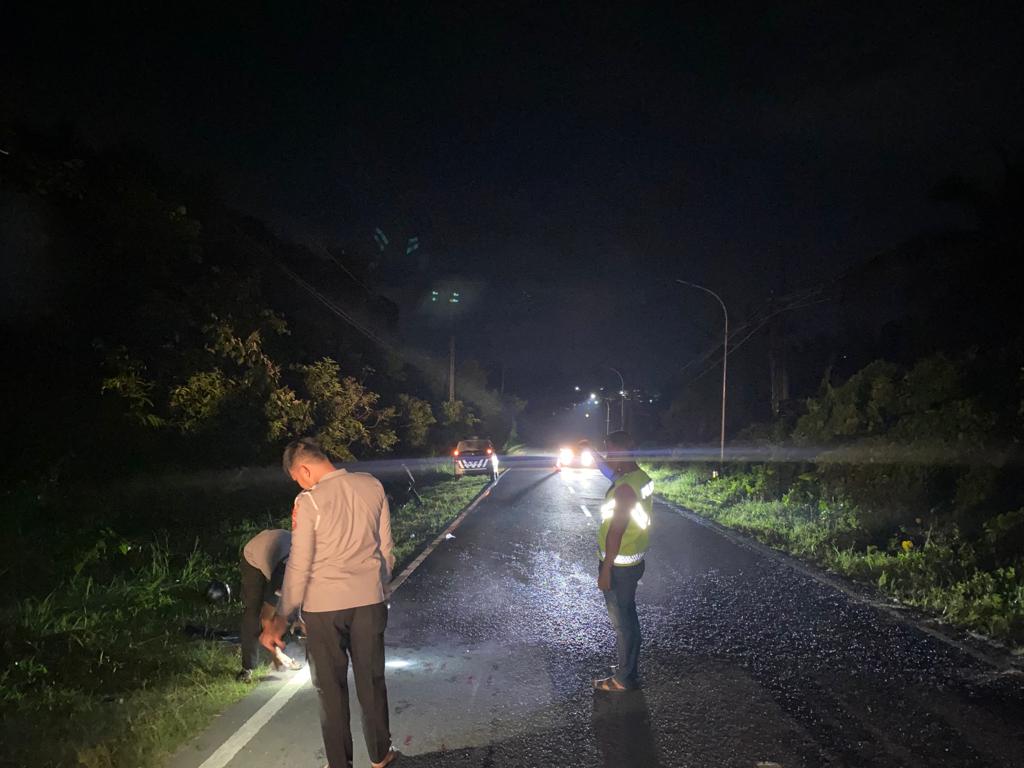 Sat-Lantas Polres Bangka Barat Olah TKP Laka Lantas Beruntun, Satu Orang Meninggal Dunia