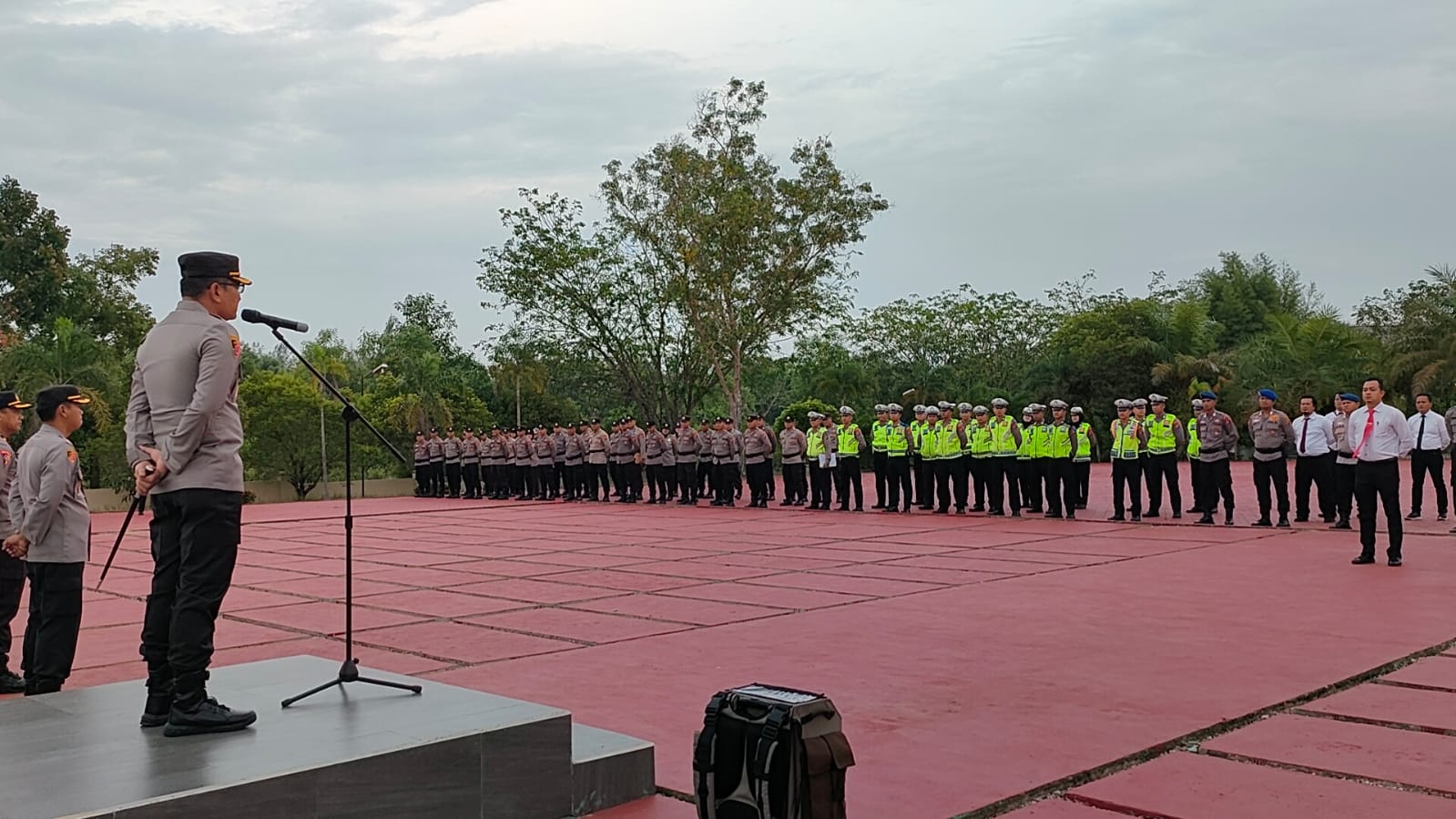 Pimpin Apel Perdana, Kapolres Bangka Barat Sampaikan Pesan Ini Kepada Anggota
