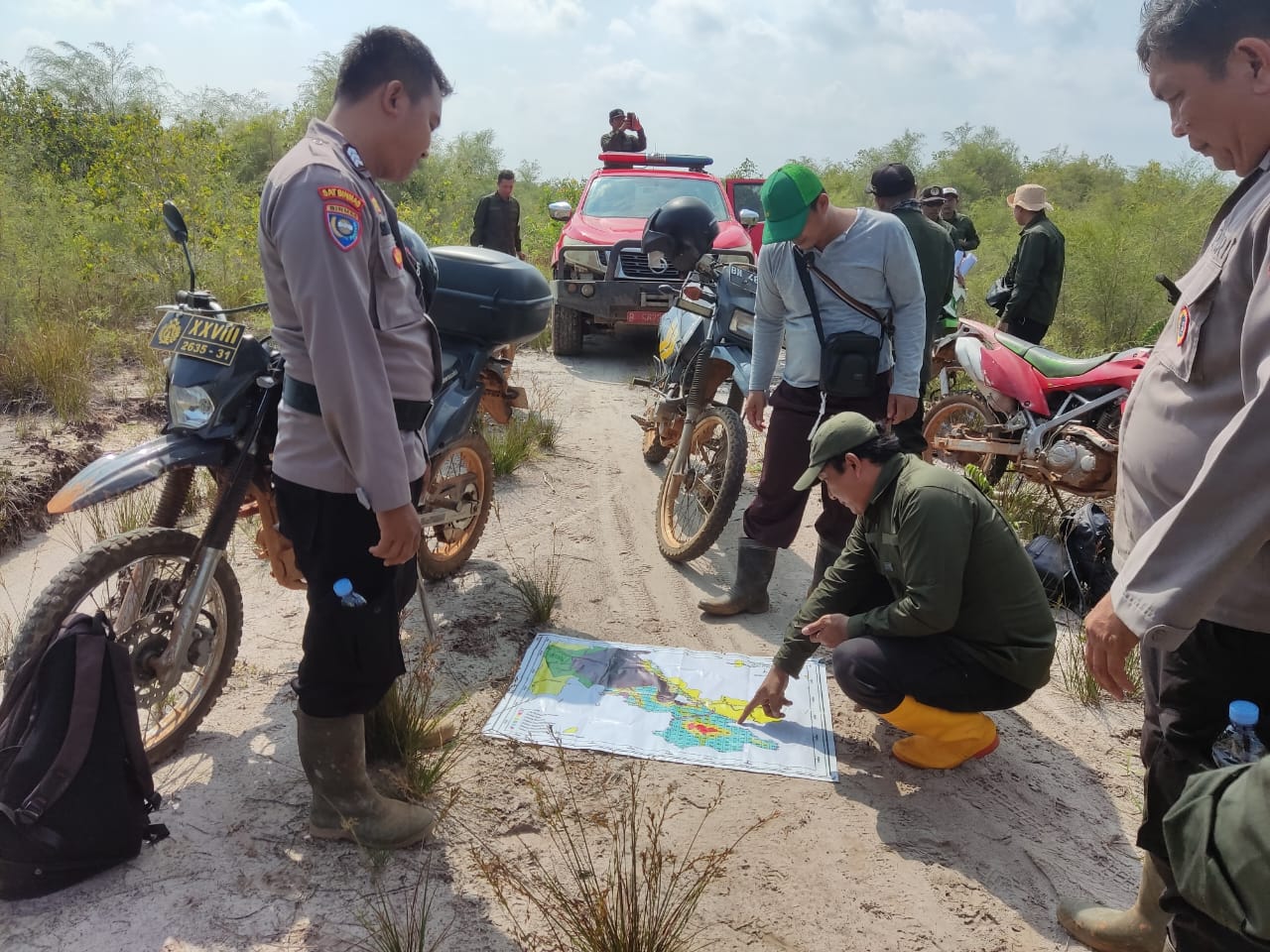 Cegah Karhutla, Polsek Bakam Bersama Tim Patroli di Taman Nasional Gunung Maras