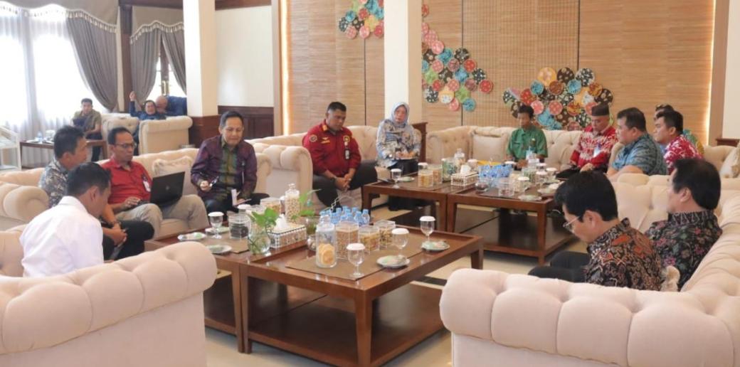 Selesaikan Polemik Pendangkalan Alur Muara Air Kantung Jelitik, Ini Titik Terang Dari PJ Gubernur