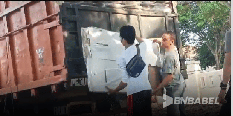 Babel Kotak Suara