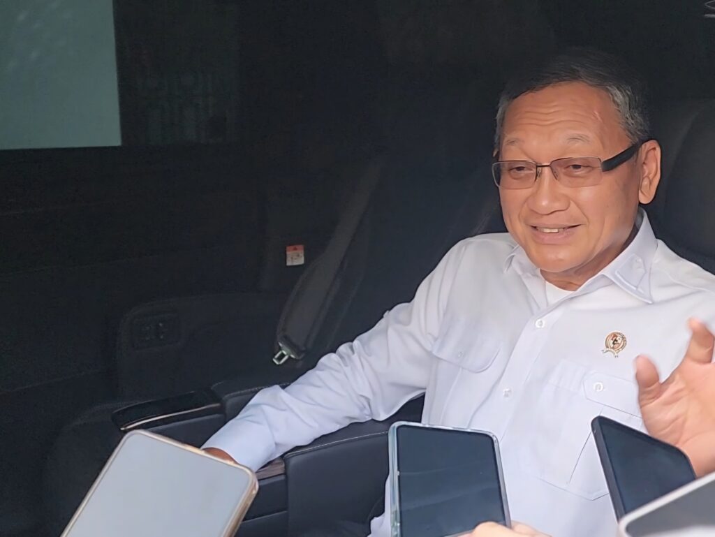 Menteri ESDM Buka Suara Soal Pelantikan Bahlil Gantikan Dirinya