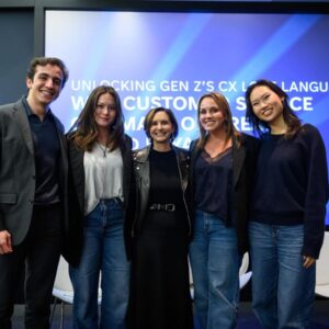 Apakah Chatbot Ritel Siap Untuk Musim Liburan Ini? Gen Z Menjauhi Merek yang Tidak Melakukannya dengan Benar