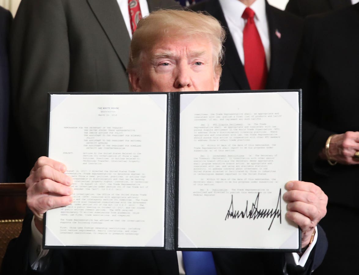 Bagaimana Proposal Tarif Trump Dapat Mempengaruhi Harga Saham 7 Pengecer Besar