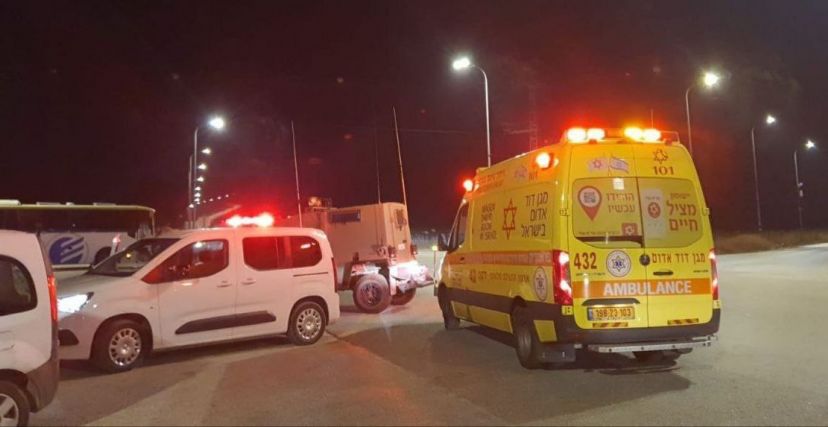 Dua tentara Israel terluka dalam operasi menabrak mobil di W. Bank