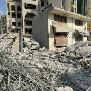 Serangan Israel menewaskan 20 orang di distrik Jbeil