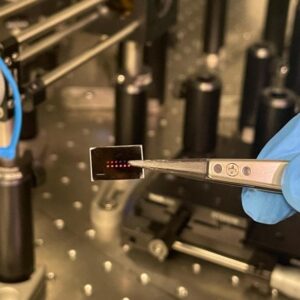 Laser Titik Kuantum Koloid PBS