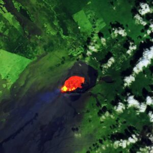 Air Mancur Lava Kīlauea Desember 2024