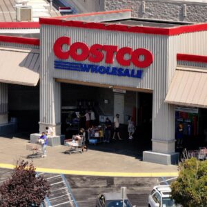 Costco Terjebak di Garis Bidik Kontroversi DEI