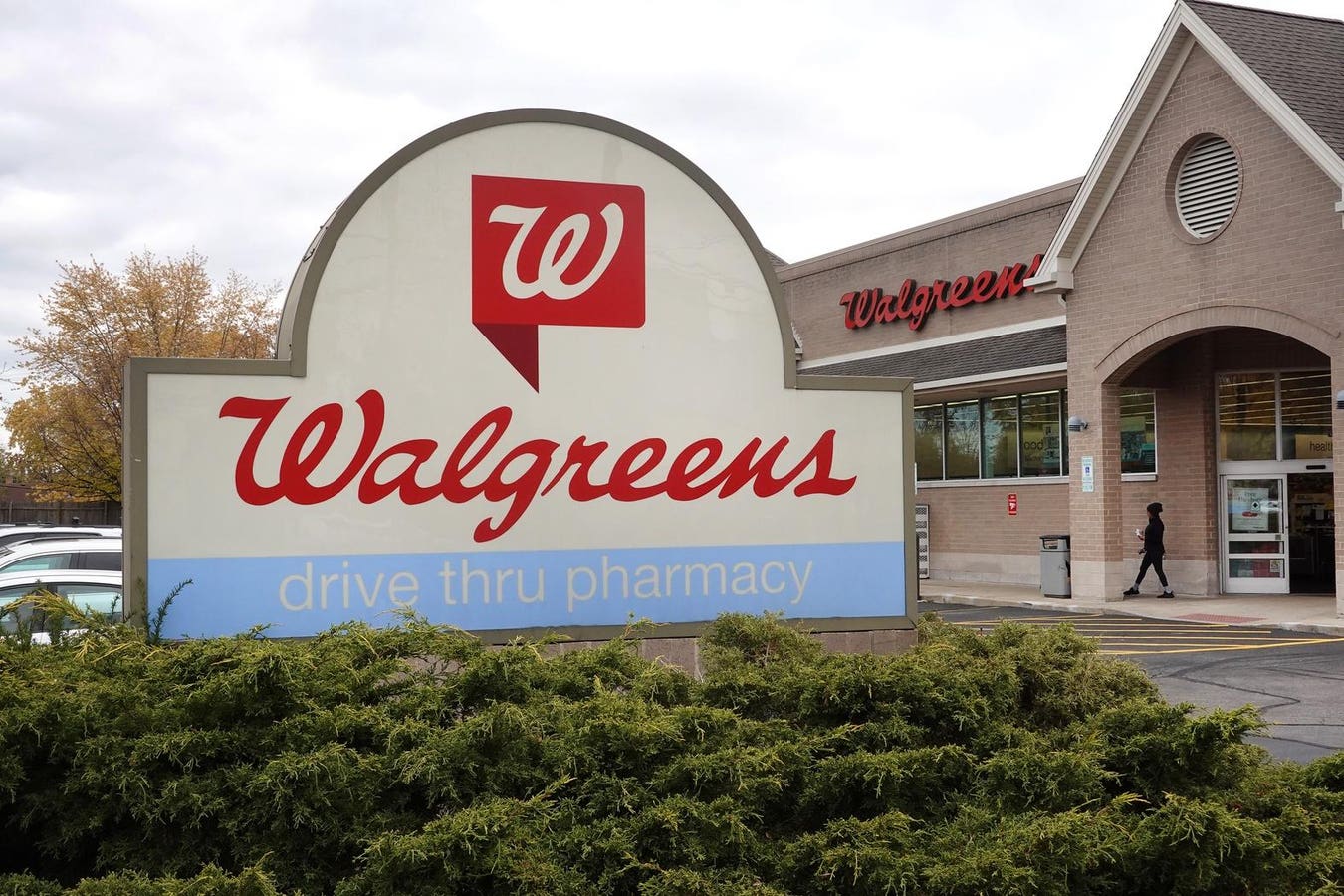 Walgreens Raih Laba $344 Juta, CEO Minta Kesabaran untuk Memulihkan Keadaan