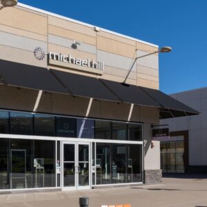 CEO perhiasan Michael Hill Daniel Bracken tiba -tiba meninggal