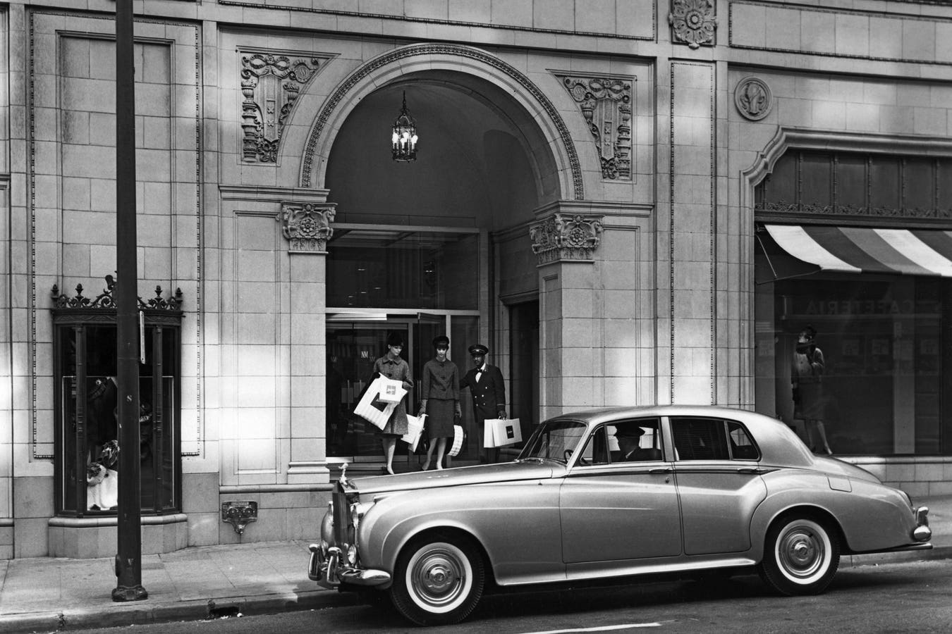 Game akhir memberi isyarat untuk toko andalan bersejarah Dallas Neiman Marcus