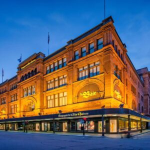 Hudson's Bay mengutip tarif saat memasuki versi Kanada dari Bab 11