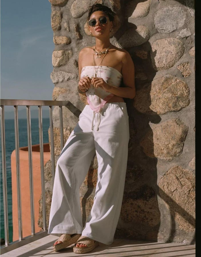 American Eagle menempatkan penggemar di kursi pengemudi dengan komunitas afiliasi hidup Anda