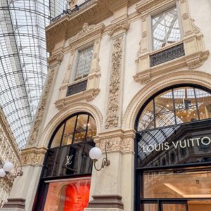 LVMH melihat pendapatan turun karena kecemasan tarif menyentuh konsumen mewah