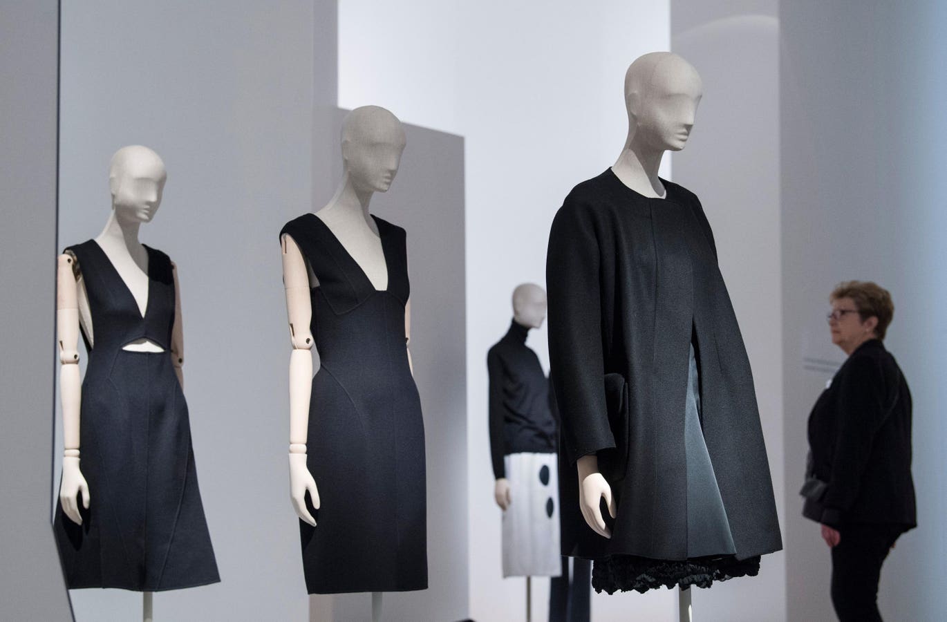 Normcore kembali. Apakah 'Fashion Boring' Masa Depan Gaya Berkelanjutan?