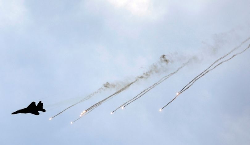 Target Bom Pesawat Parlak Israel di dekat Istana Presiden Suriah di Damaskus