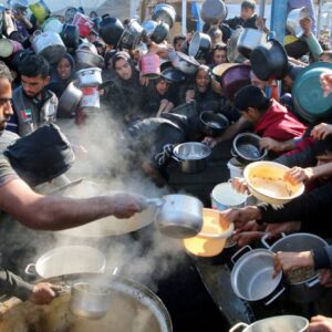 Trump mengulangi kebohongan Netanyahu untuk membenarkan kelaparan sistematis Gaza