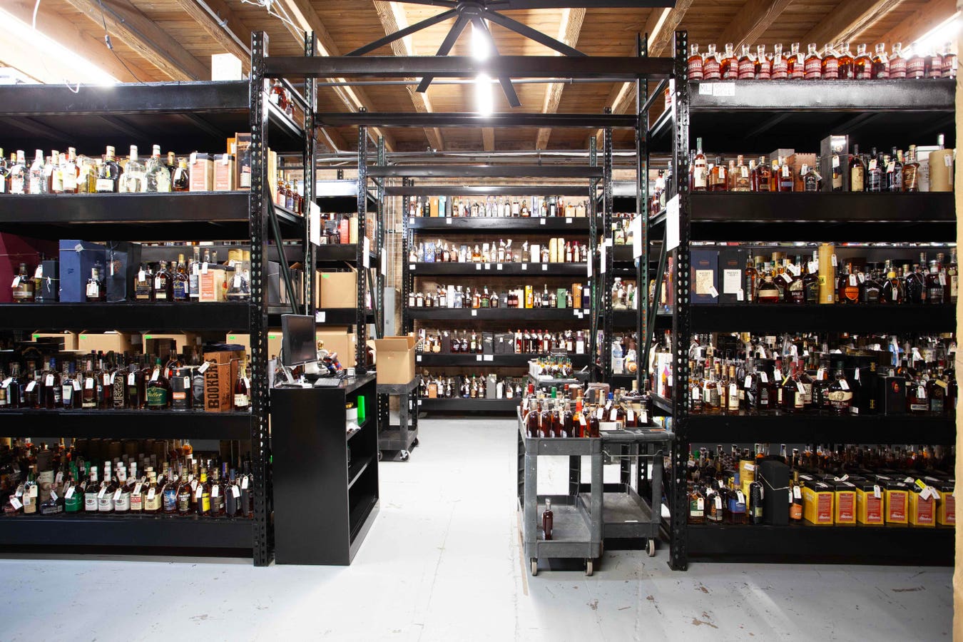 Unicorn mendemokratisasi pembelian dan penjualan roh dengan lelang online