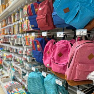 Mengapa orang tua berbelanja di sekolah lebih cepat - dan menghabiskan lebih banyak