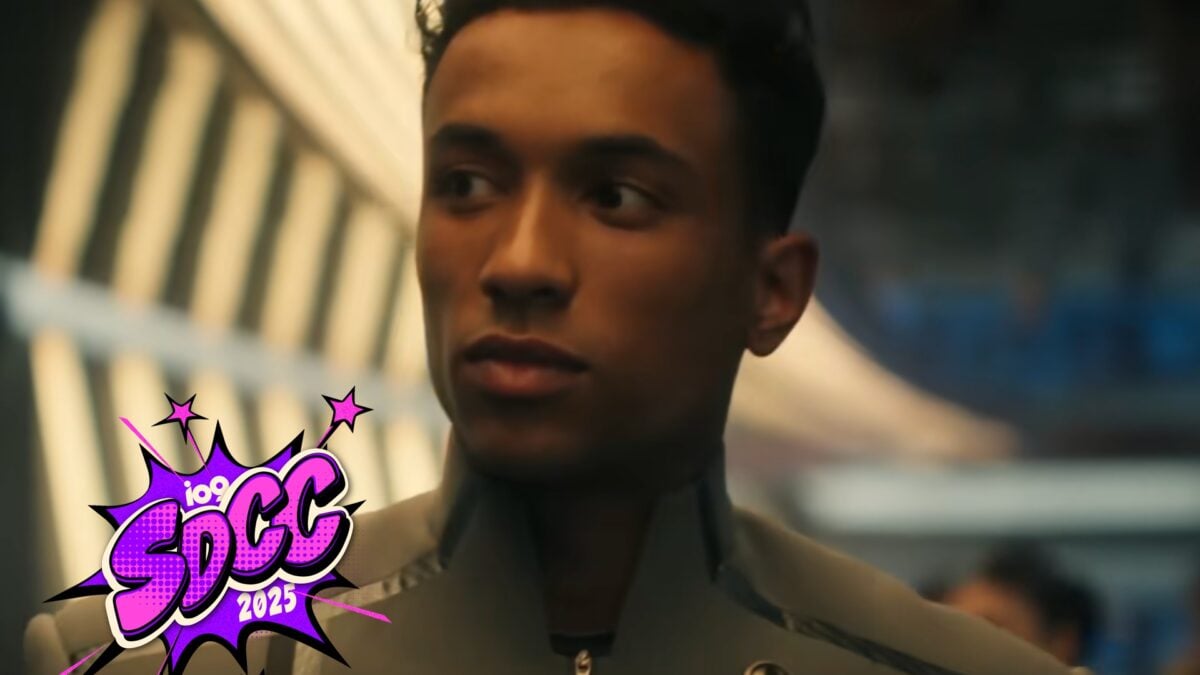 Pemeran dan pencipta Starfleet Academy mengangkat tutupnya di seri baru mereka