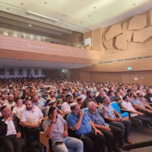 Pada peringatan kehancuran kuil: kelompok-kelompok Zionis ekstremis bersiap untuk menyerbu besar-besaran al-aqsa