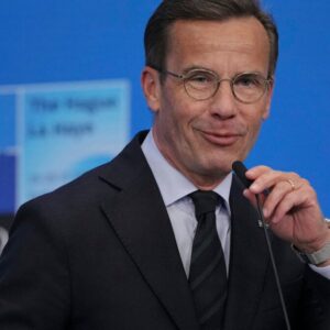 Perdana Menteri Swedia diseret karena mengakui dia menggunakan chatgpt untuk membantunya membuat keputusan