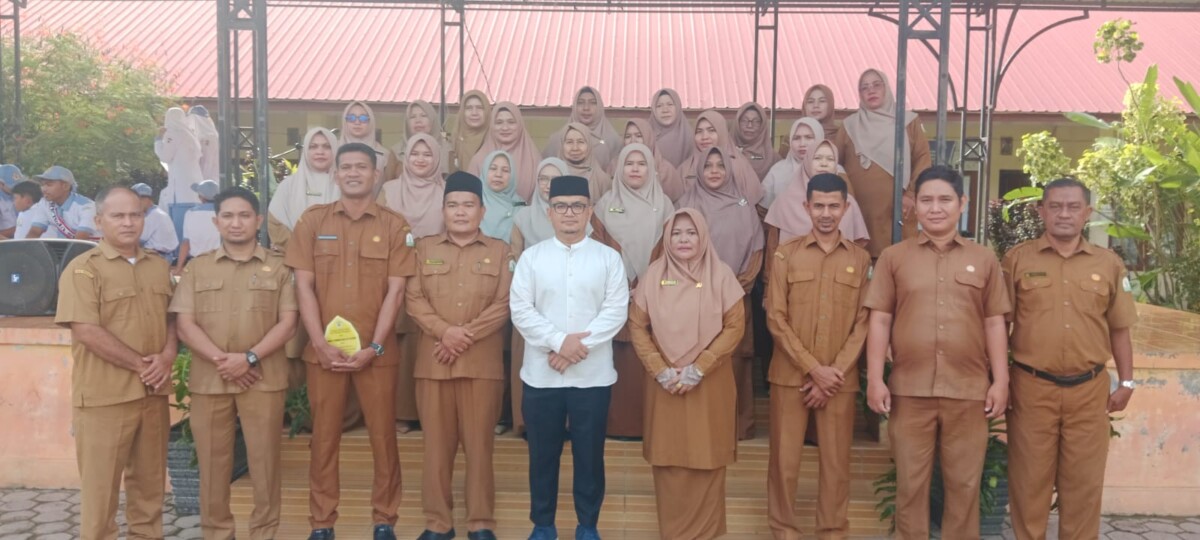Ketua Baitul MAL Aceh Motivasi Siswa SMAN 1 Peukan Bada