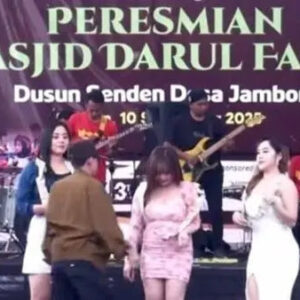 Viral Biduan Nyanyi saat Peresmian Masjid di Jateng, MUI: Ini Sudah Kelewatan!