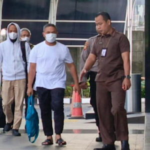 Abdul Wahid dan 2 Anak Buah Konon Sudah Ditetapkan Tersangka Pemerasan