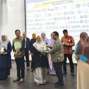 Dua Profesor USK Dinobatkan sebagai Akademisi Paling Populer di Asia Tenggara