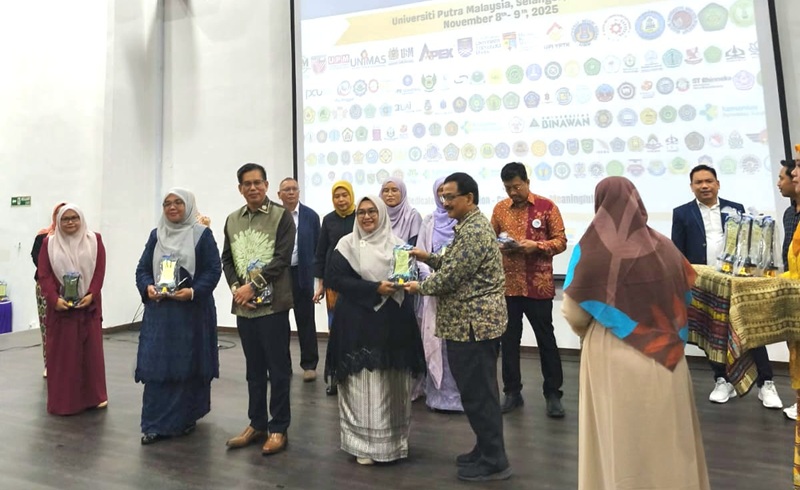 Dua Profesor USK Dinobatkan sebagai Akademisi Paling Populer di Asia Tenggara